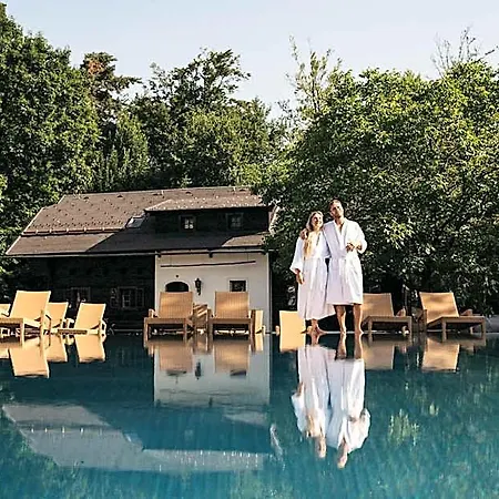 Naturel Hoteldorf Schoenleitn Faak am See